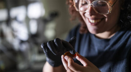 Odette Herrand, research specialist in the Drummond-Barbosa Lab, studies how a yeast diet impacts fly fertility.
